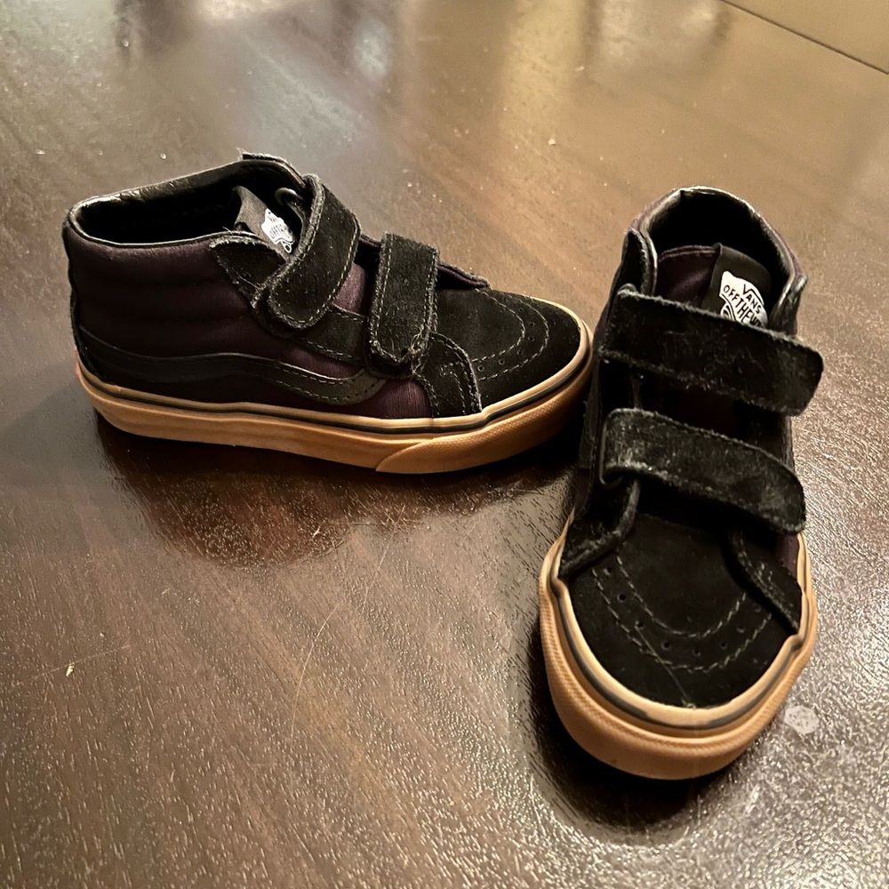 Kids’ Velcro Black Suede Vans, size 11c